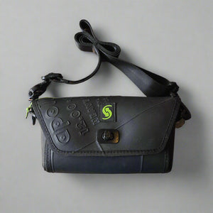 Silko Isla Verde Sling Bag