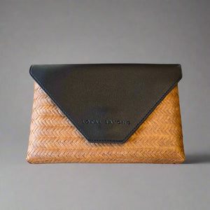 Lokal Bayong Havie Hand Pouch